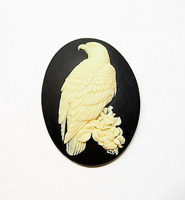 4 of 40x30mm Cream over Black Gorgeous American Bald Eagle Cameos 4 Pendants