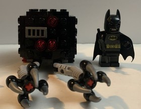 LEGO The LEGO Movie set #70817 &ndash; Batman & Super Angry Kitty Attack Missing Kitty