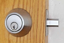 Universal Hardware Single Cylinder Deadbolt Satin Chrome UH40055 #8me