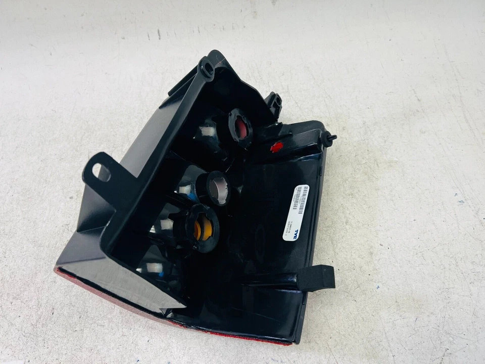 Luz trasera izquierda izquierda para Jeep Grand Cherokee 1993 1994 1995 1996 1997 1998 nueva Foto 3 de 4