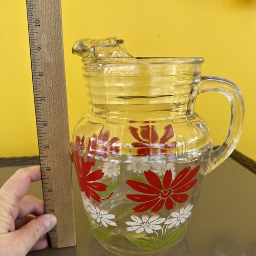 Vintage Hazel Atlas Glass Pitcher With Ice Lip 9.5” Tall Red White Daisy - Picture 6 of 10