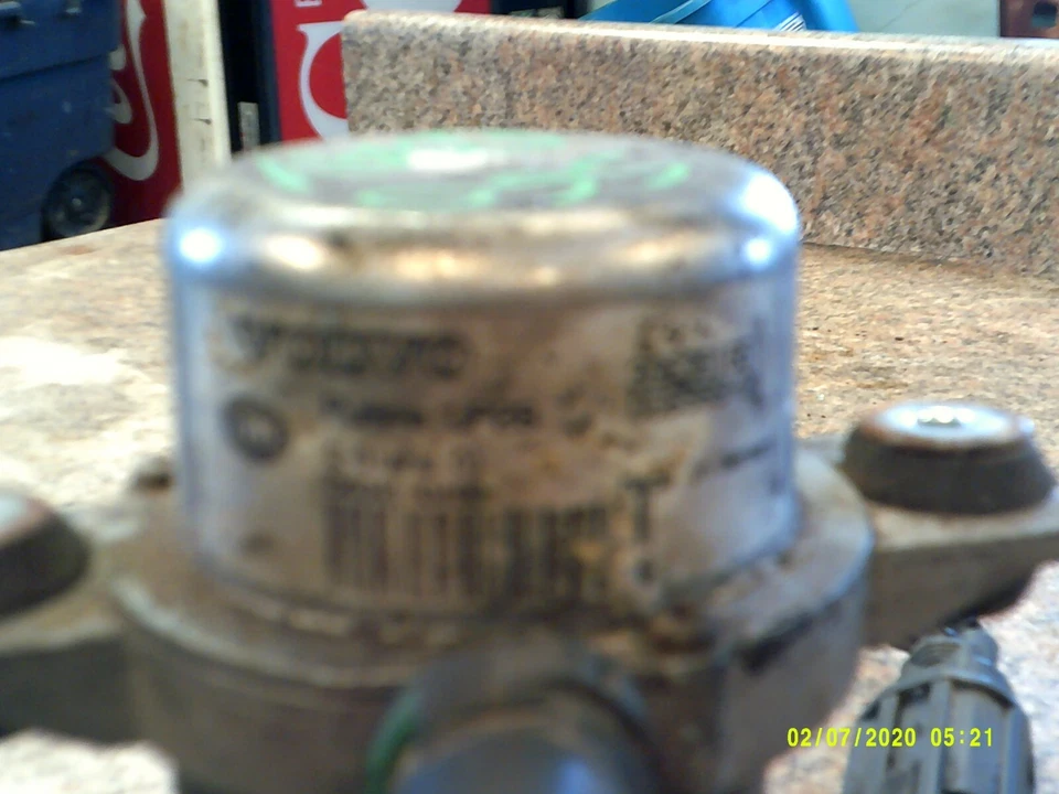 Bomba de vacío de freno Volvo XC90 2003 2004 2005 2006 2007 2008 2009 2010 2011 FABRICANTE DE EQUIPOS ORIGINALES Foto 3 de 4