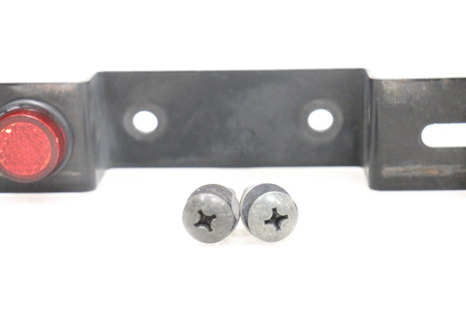 2004 SUZUKI VSTROM 650 OEM SUPORTE DE MONTAGEM PLACA TRASEIRA TAG - Imagem 3 de 4