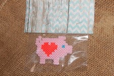 Beaded Picture - Pink Pig / Heart