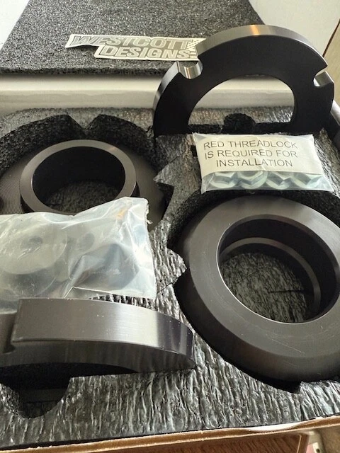 Kit de elevación de cuello de precarga Westcott Designs Land Cruiser (serie 200) solo delantero  Foto 4 de 4