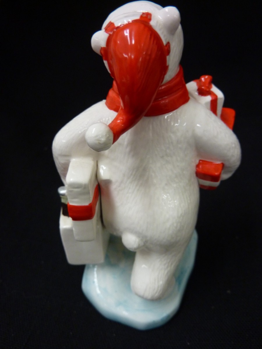 ENESCO COCA COLA VINTAGE 1997 CERAMIC POLAR BEAR CARRYING PRESENTS