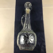 Mogen David Collector's Empty Wine Decanter