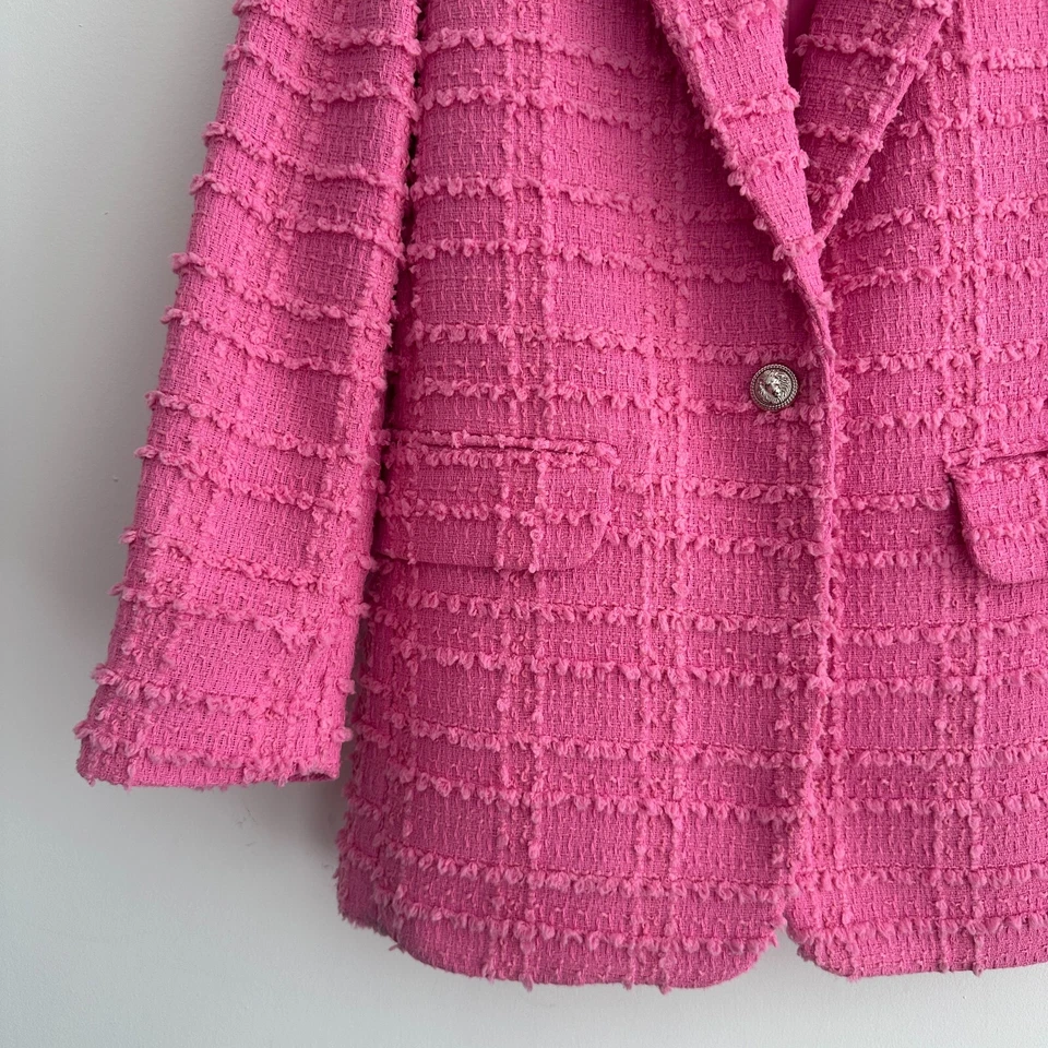 Chaqueta de tweed H&M para mujer pequeña rosa tejido texturizado boucle de gran tamaño dinero fuerte Foto 4 de 4