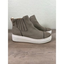 Yellow Box Elyse Platform Women's Sneaker Tan White Women's Size 8.5 NWOB