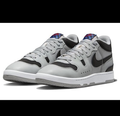 Nike Mack Attack Size 12M New