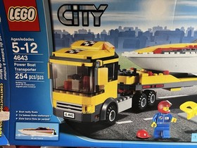 LEGO CITY 4643 Power Boat Transporter 100% Complete w/ Minifigs, Box, Manuals!