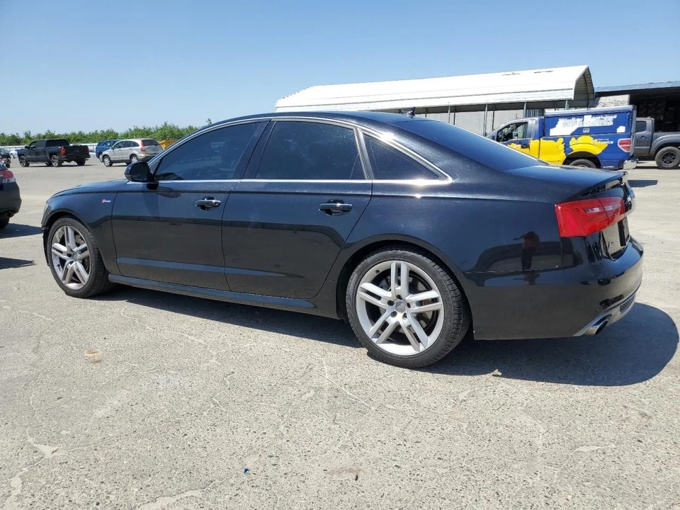 Conjunto de suspensión trasera derecha Ind Rr usado se adapta a: Audi A6 2015 sin travesaño AW Foto 2 de 4