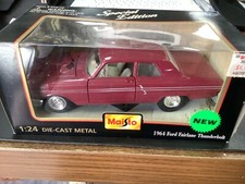 Maisto 1964 Ford Fairlane Thunderbolt Diecast Car Special Edition