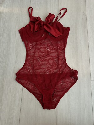 Torrid Curve Red Lace Bodysuit Teddy Sz L Underwire Snap Crotch Bow - Peek A Boo