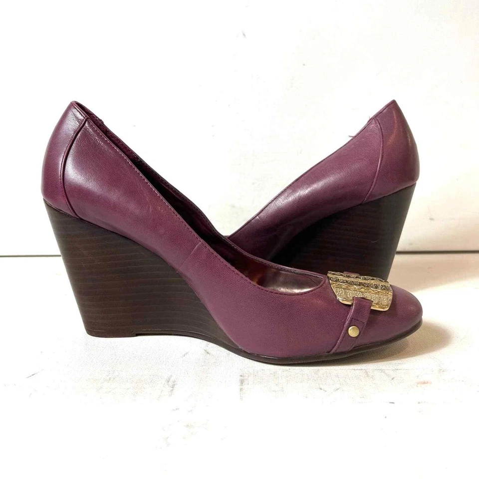 Zapatos de tacón alto clásicos de cuero malva sin cordones Falchi para mujer talla 9,5 Foto 3 de 4