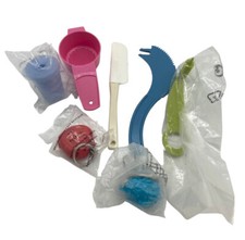 Tupperware Mini Tiny Treasures Gadget Tool Set of 7
