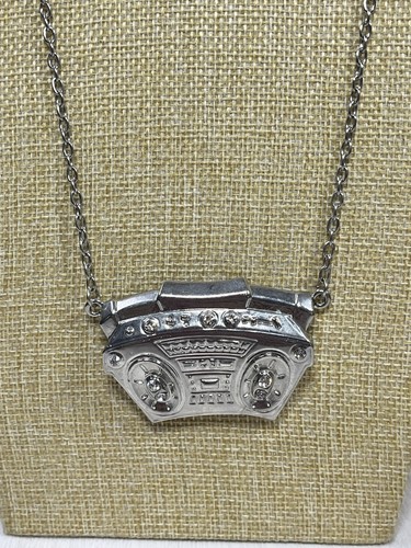 Retro Radio Ghetto Blaster Boombox Rhinestone Pendant Necklace Silver Tone 356 - Picture 7 of 13