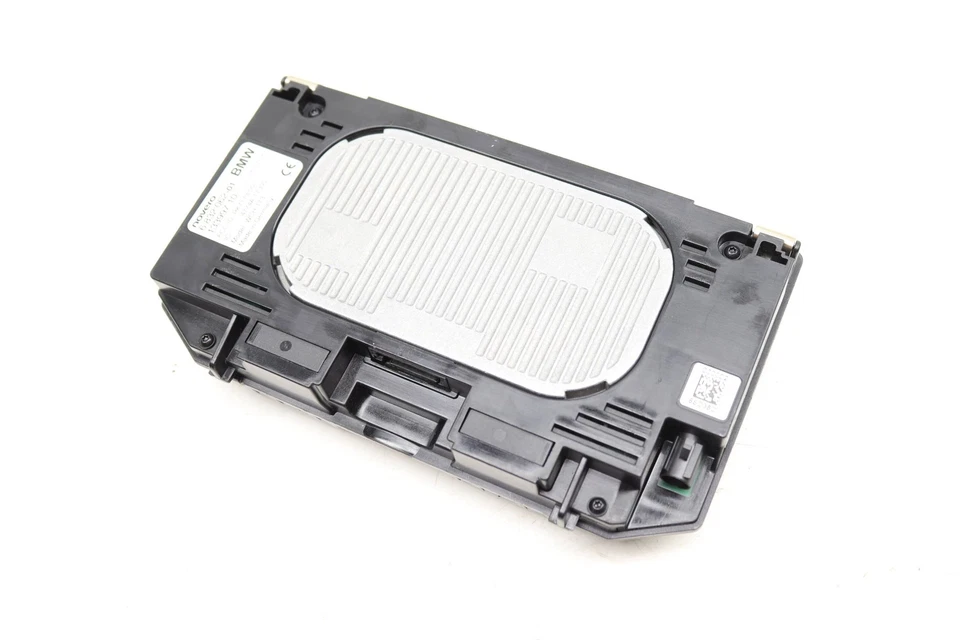 BMW 640I 2016-2019 Gran Coupé - muelle de carga inalámbrica 6832062 Foto 2 de 4