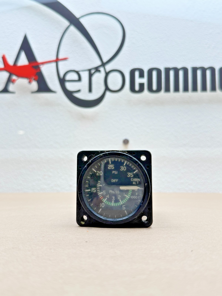 United Instr. Cabin Altitude Differential Pressure Gauge P/N: 3000