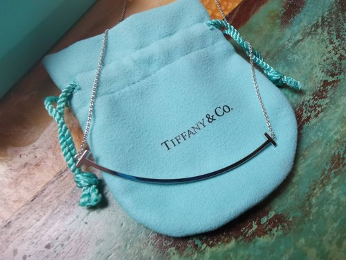 Tiffany & Co. Sterling Silver 925 Large T Smile Pendant Necklace