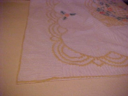 Copriletto vintage peluche ciniglia ghirlande gialle e fiori pastello - Foto 11 di 11