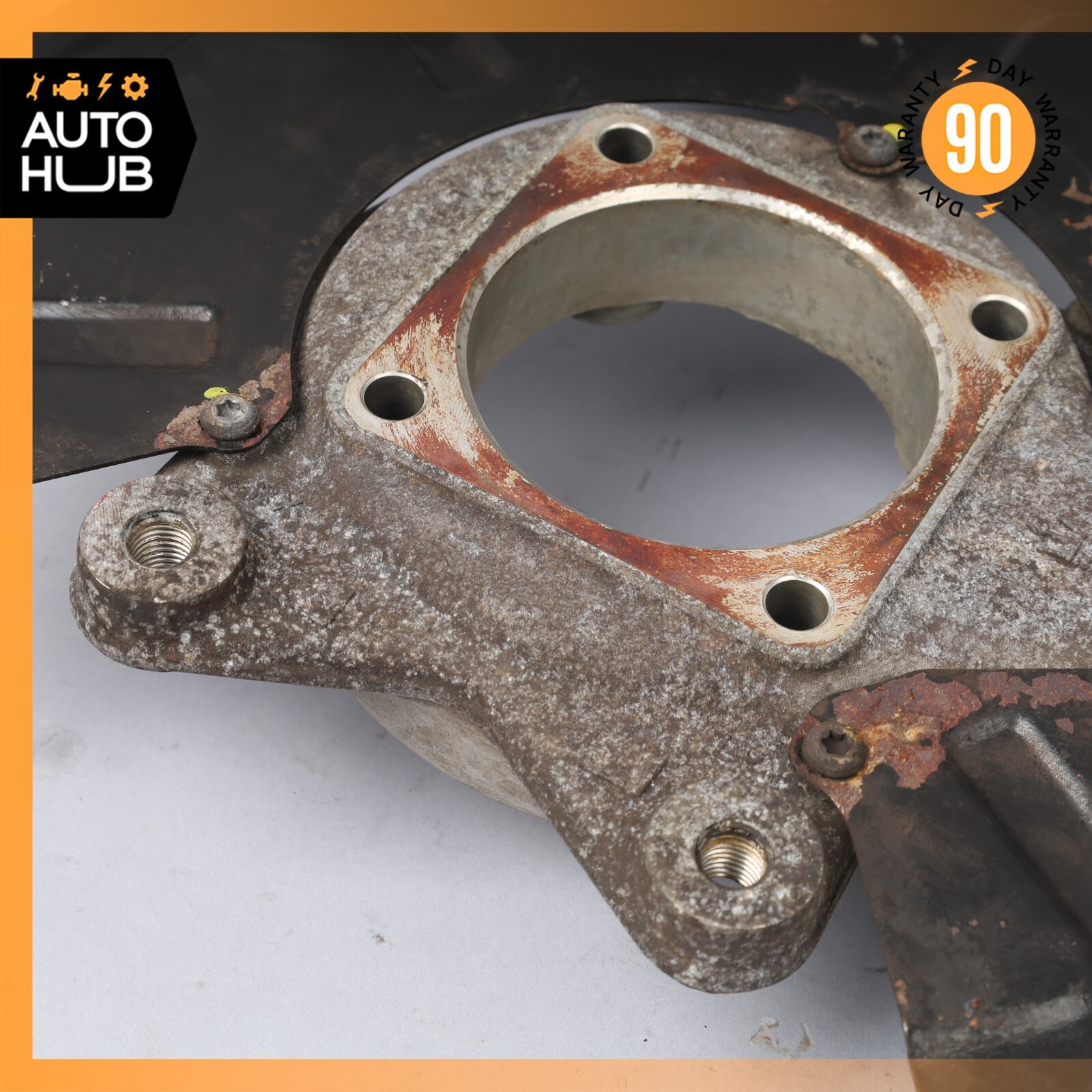 02-04 Maserati Spyder 4200 Front Left Driver Side Spindle Knuckle OEM