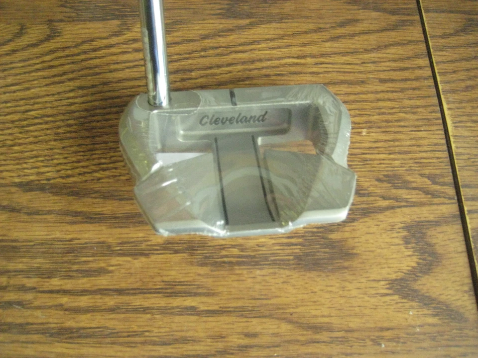 BRAND NEW Cleveland  HB Soft 2   #15  OS  Mallet putter 35 inch RH - Image 4 of 4