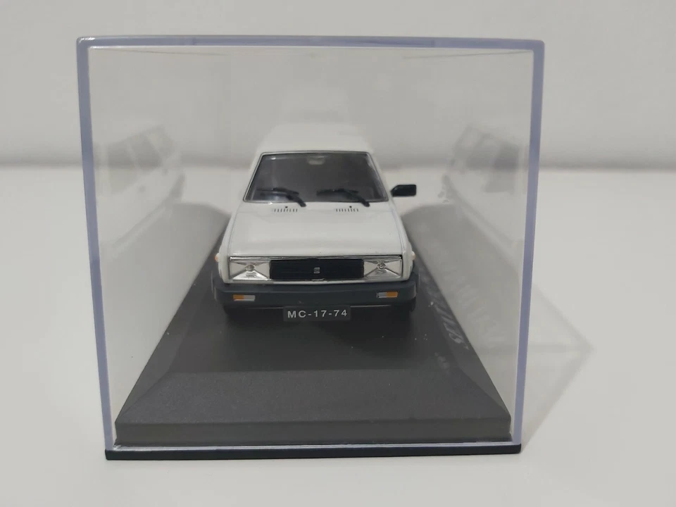 Seat 131 Panorama 1981 1:43 IXO / ALTAYA Rare to Find!! - Image 4 of 4