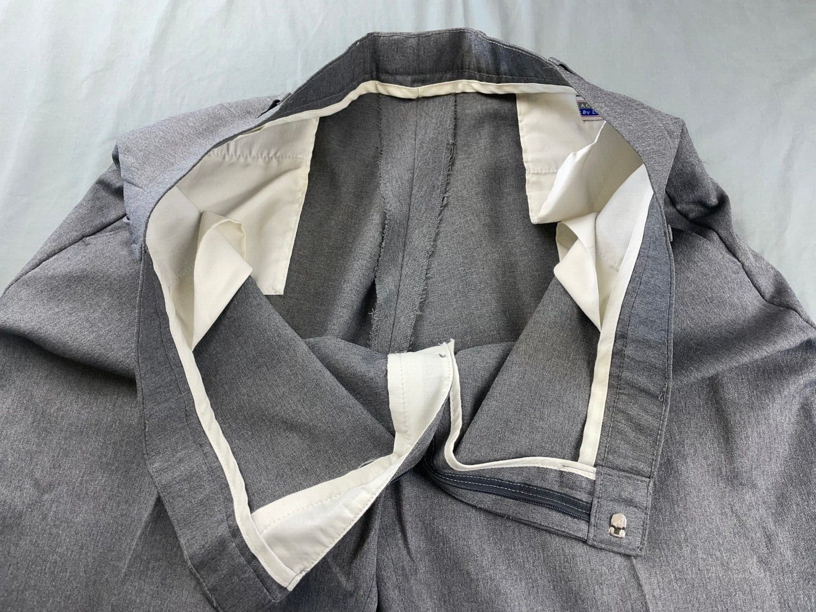 Levi's Flat Front Polyester Easy Care Action Slac… - image 7