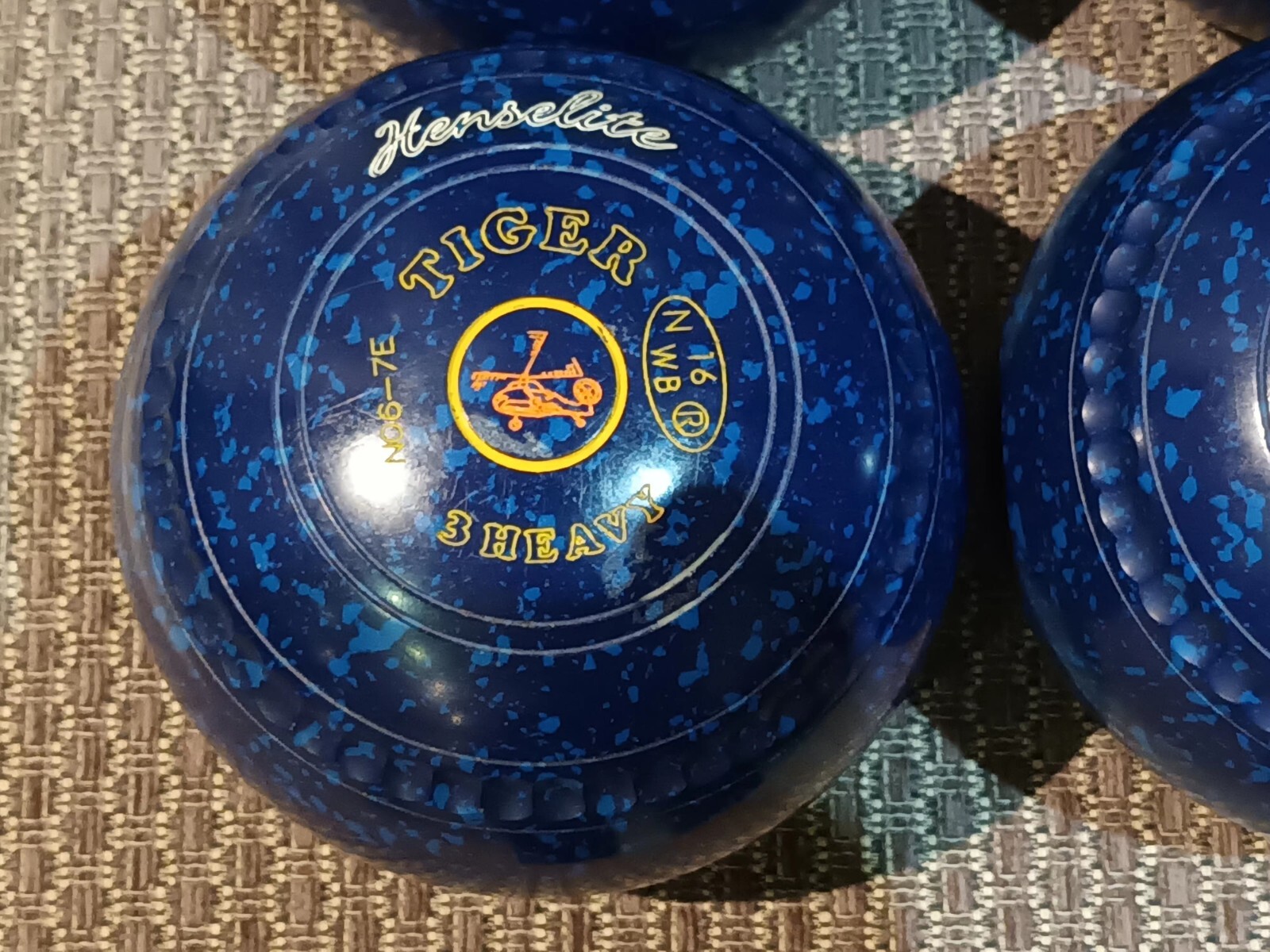Henselite Tiger Lawn Bowls Size 3H Speckled Dark Blue Vgc eBay