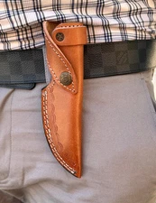 Custom Handmade Fixed blade Leather Brlt Sheath / Holster / Case /vertical Knife