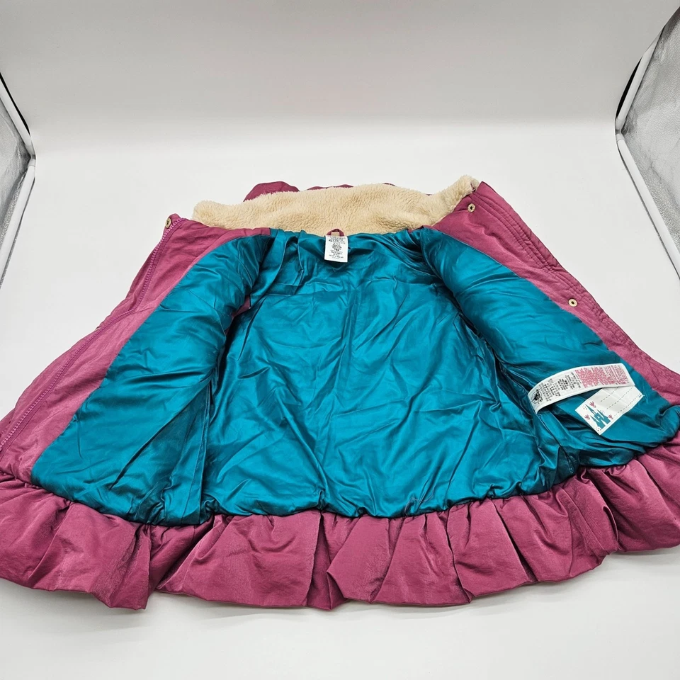 Chaqueta acolchada Frozen de Disney para niñas talla 11/12 con dobladillo con volantes y cuello de piel sintética Foto 4 de 4