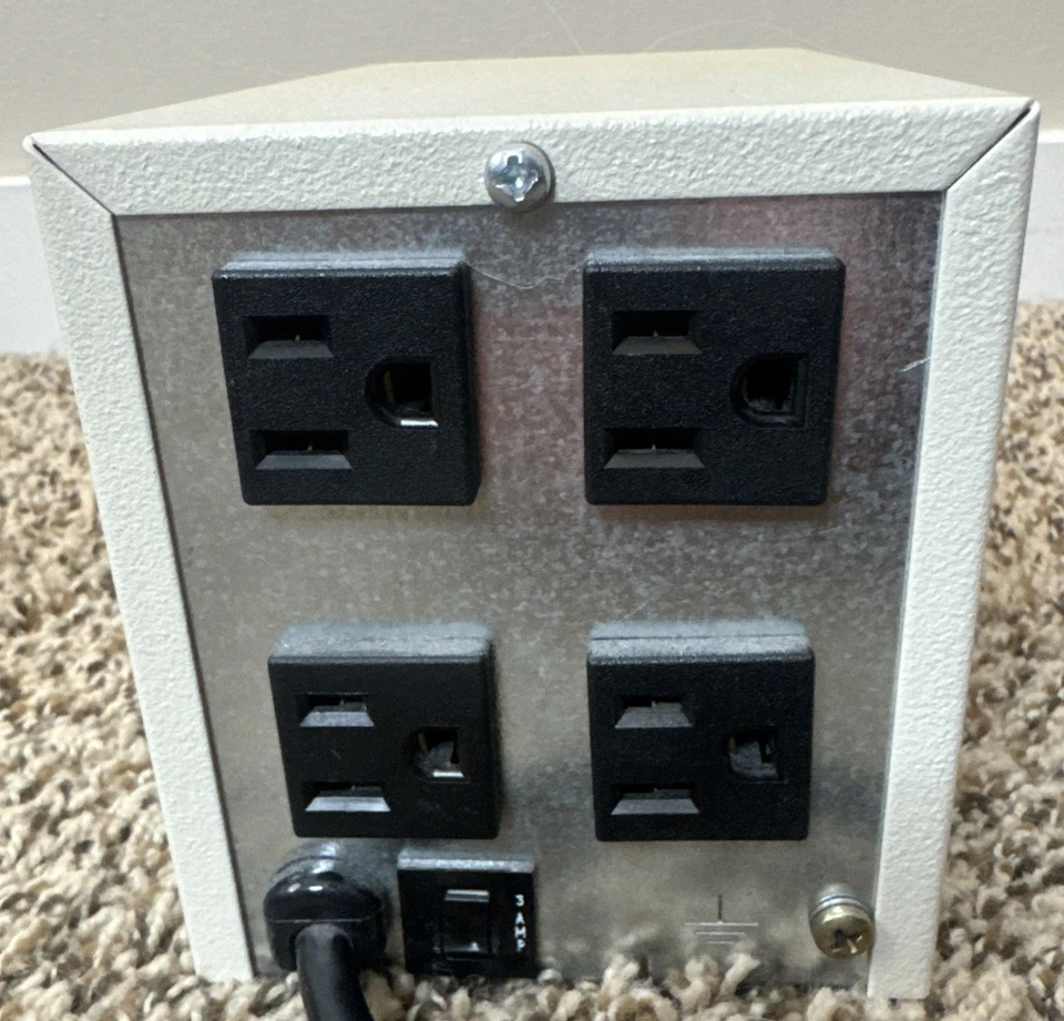 OneAC PC240A-S4S 240VA 4 Input Power Conditioner 60Hz 1 Phase Used 2.2A - Image 3 of 4