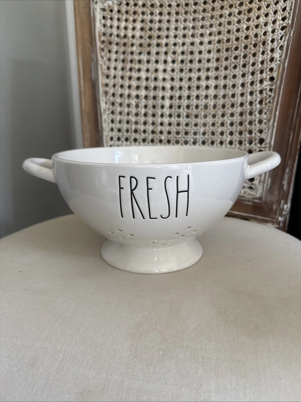 Rae Dunn Fresh Colander Kitchen Strainer Farmhouse Ceramic Full Size