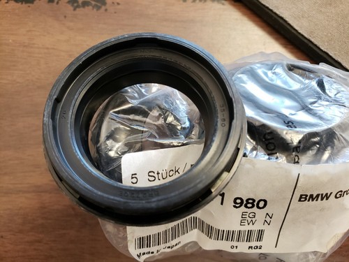 Original BMW 259 59C 89V K26 K27 K30 K41 R21 R22 R28 0558 Dust Cap 31422311980 - Picture 3 of 4
