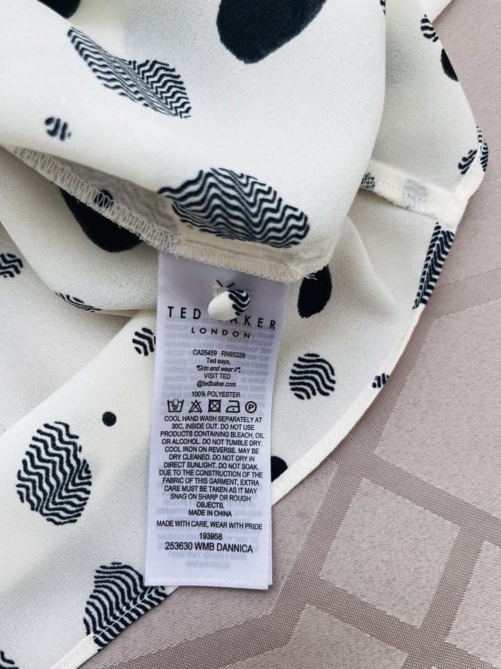 Ted Baker London Dannica Printed Long Cuffed Puff Sleeve Crew Neck Top