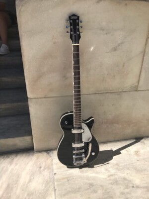 Gretsch G5260T Electromatic Jet Baritone Electric Guitar with Bigsby - Black...