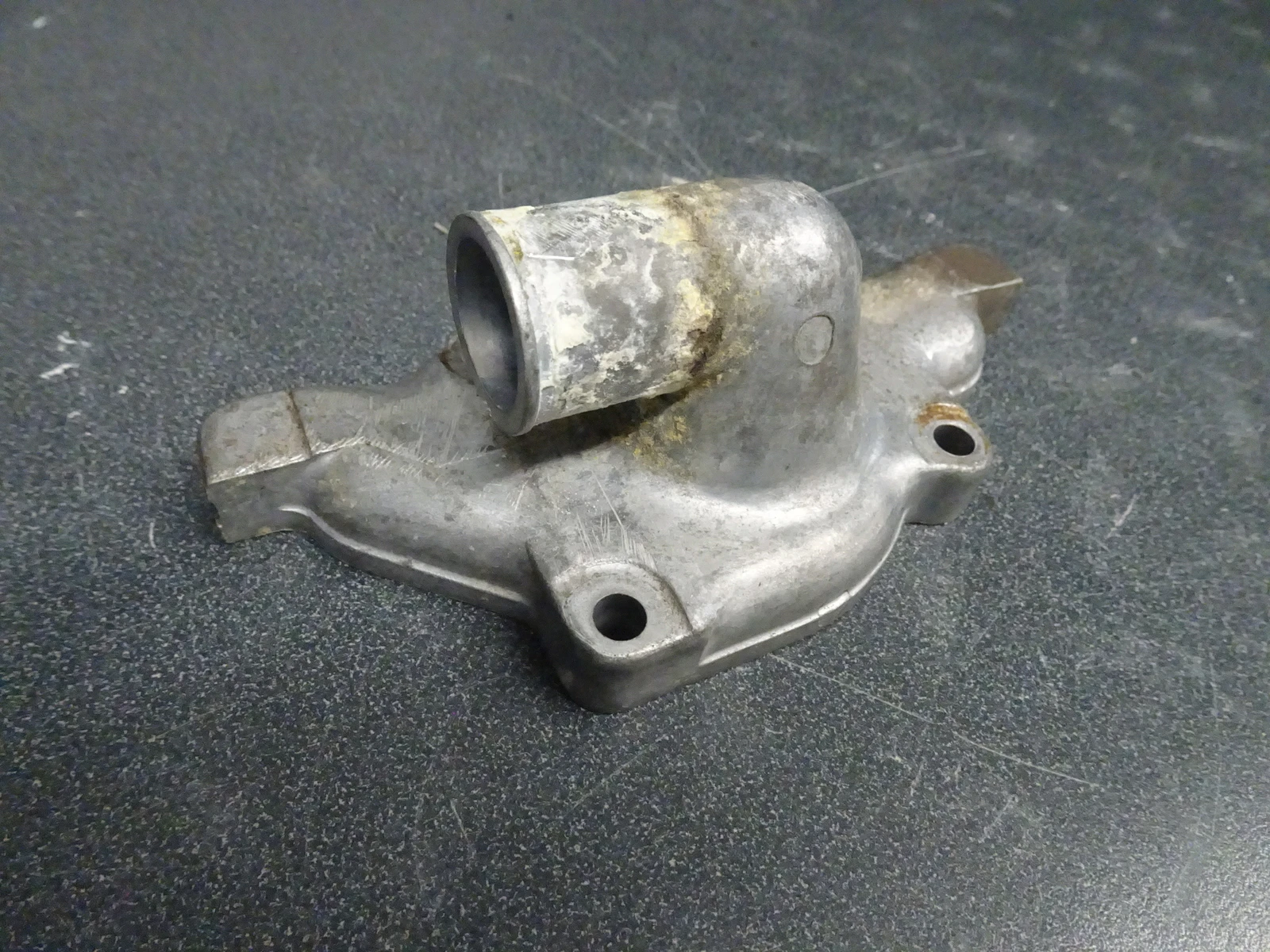 1996 Ski-Doo OEM Engine Water Pump Housing Cover 420922553 MXZ Summit