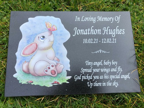 Large Personalised Baby Child Granite Memorial Grave Plaque Cute Rabbit & Verse - Picture 3 of 4