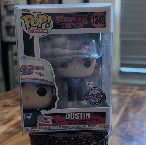 Funko Pop! Vinyl Stranger Things Dustin #1249 Special Edition Figure