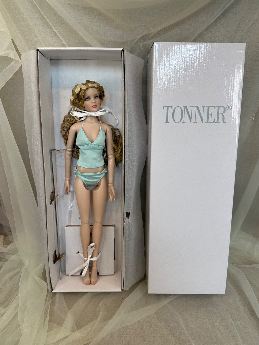 Tonner 16” Cami Basic Blond beautiful fashion doll in original box
