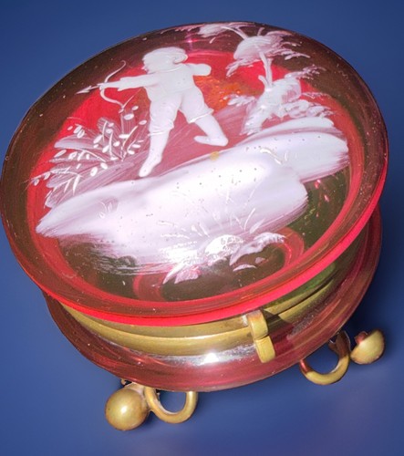 mary gregory cranberry glass trinket Container.