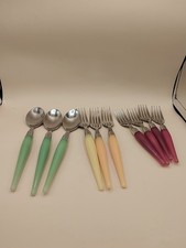 10 Piece Stainless Steel Plastic Handle Cambridge Flatware Mixed Color 