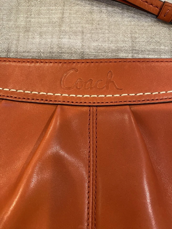Coach Leather Ashley Clutch Purse Burnt Orange, 12 In Long, Slight Scuff On Back - Изображение 2 из 4