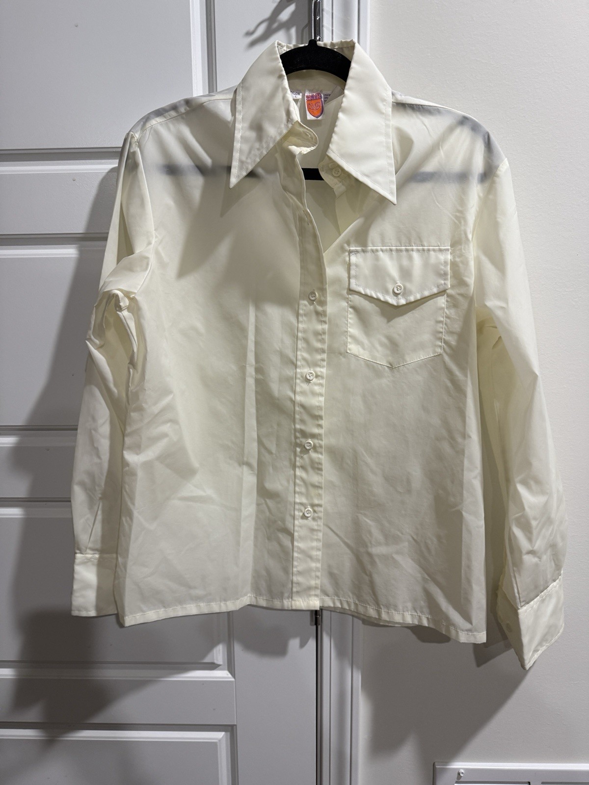 Camisa De Colección SKYR 100% Nylon Off White Botón Grande Impermeable Transparente Años 70 Unisex