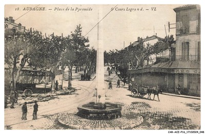 CAR-ACZP16-0827-13 - AUBAGNE - Place de la pyramide & Course legrand