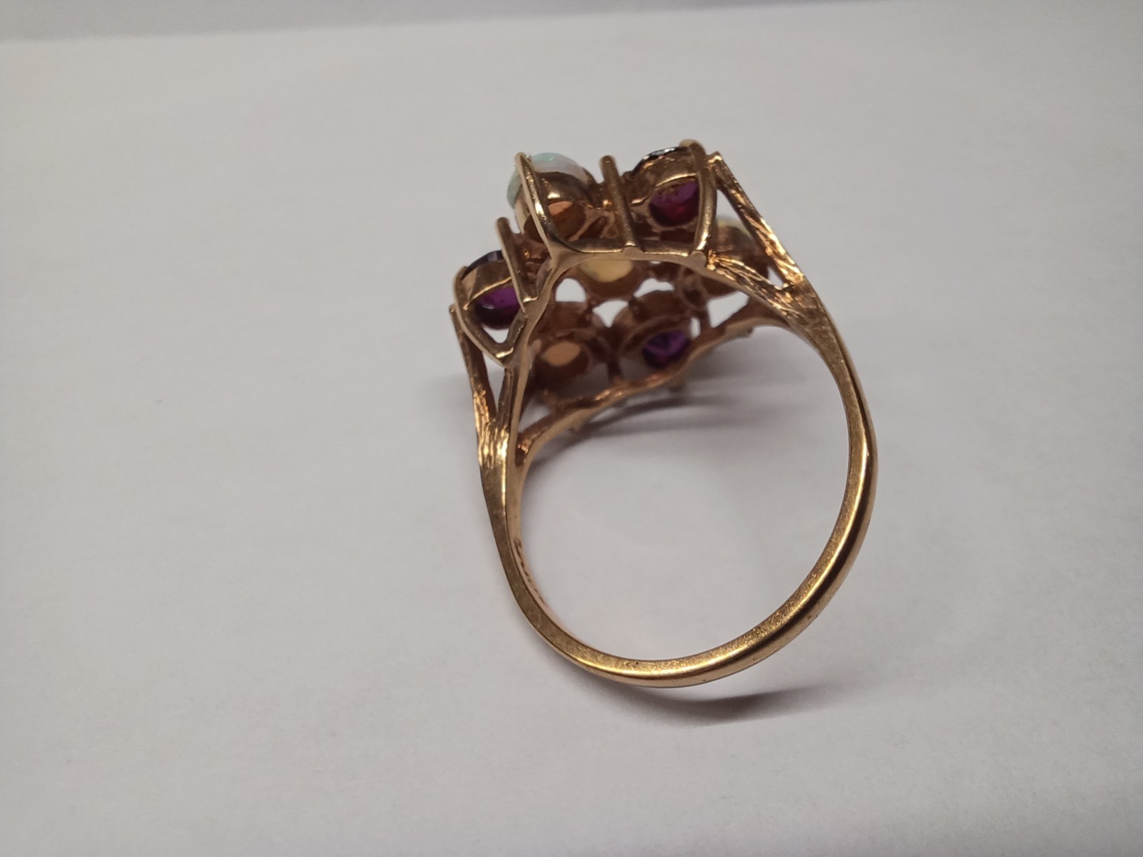 Vintage 9k Gold Ruby/Opal Ring - image 11