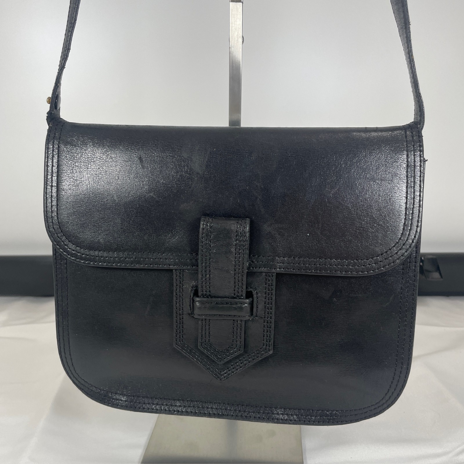 Borsa a tracolla Yves Saint Laurent in pelle nera Autentica