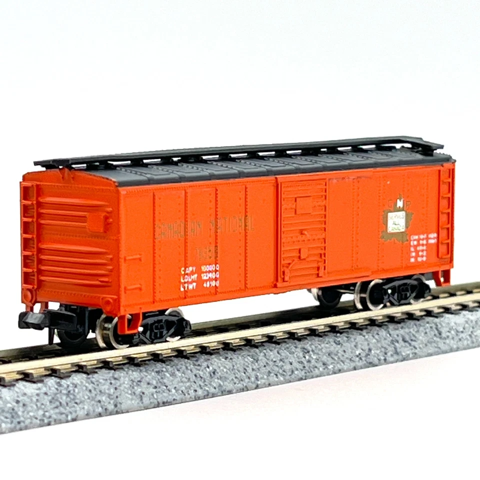 Model Power N Scale 3435 Canadian National 40ft Single Door Boxcar CN 78356 - Image 4 of 4