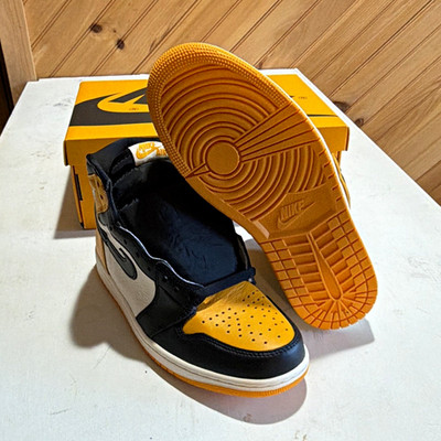 Nike Air Jordan 1 Men s High Top Leather Colorblock Sneakers Yellow/Black/White